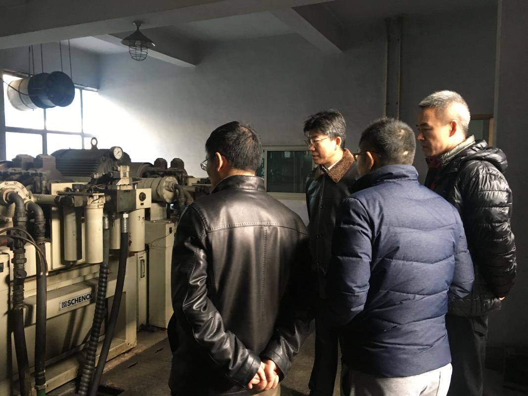 液压管 (1).JPG 液压管 (1).JPG