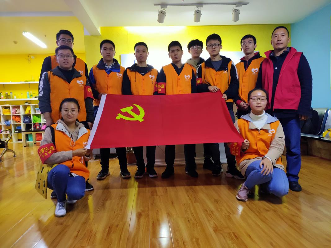 合照.jpg 合照.jpg